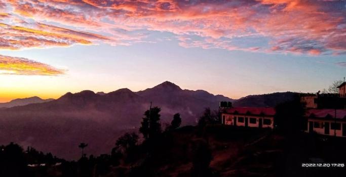 Haut Monde King'S Paradise Resort Kanatal Exterior photo